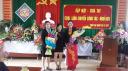 ban cha me hoc sinh tang hoa.jpg-1 - 