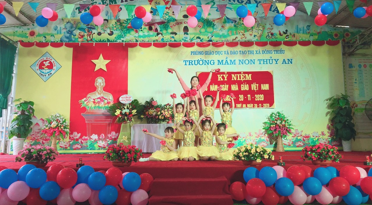 anh tap the 3 NGVN.jpg